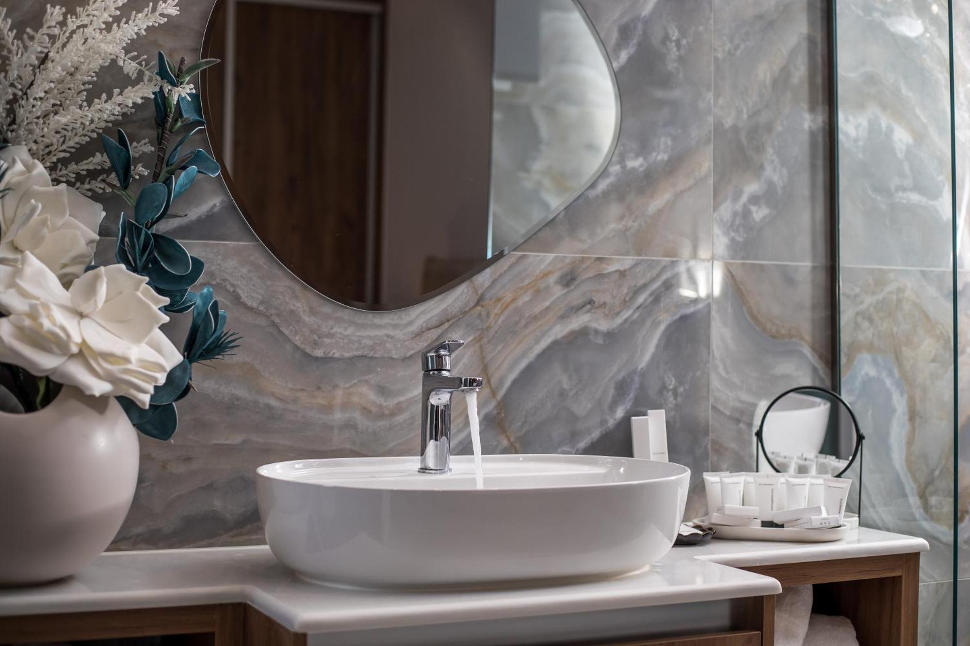 Olea Luxury Apartment 阿凡投 外观 照片